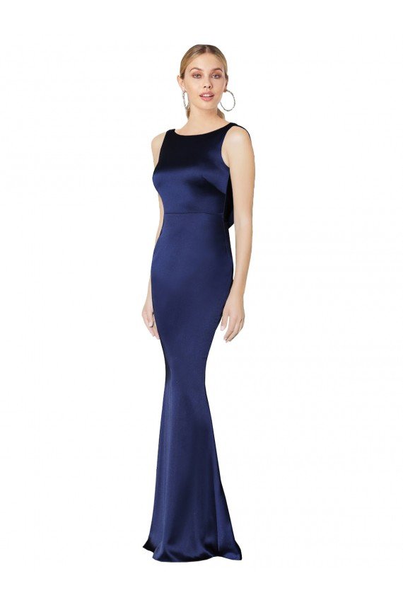 Azul marina oscuro Cubierta Halter Cuello Alto Satén elástico Largo Formales Vestidos de dama de honor / Vestidos de fiesta Descuento