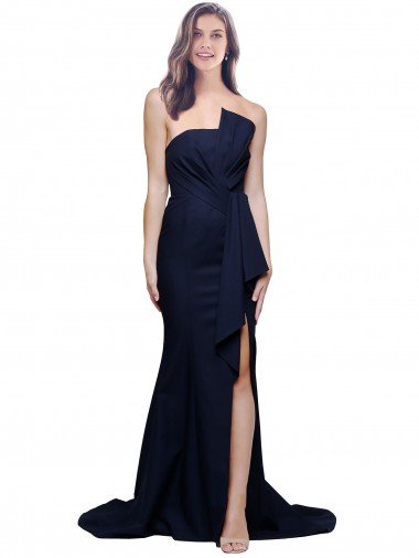 Azul marina oscuro Cubierta Sin tirantes Barrer tren Crepé Elástico Largo Vestidos de dama de honor / Vestidos de fiesta Descuento