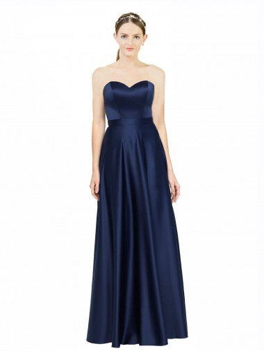 Azul marina oscuro línea A Cuello de Corazón Satén elástico Largo Formales Vestidos de dama de honor / Vestidos de noche Descuento