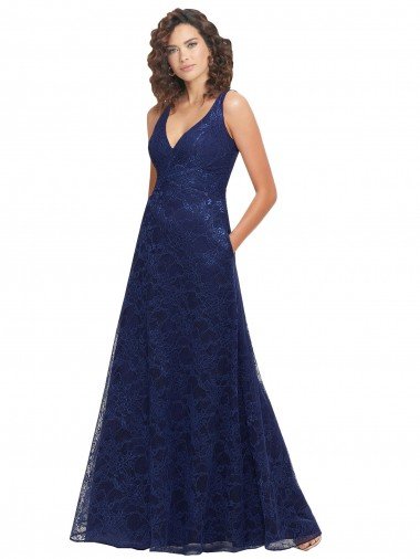 Azul marina oscuro línea A Cuello en V Encaje Largo Vestidos de dama de honor Descuento
