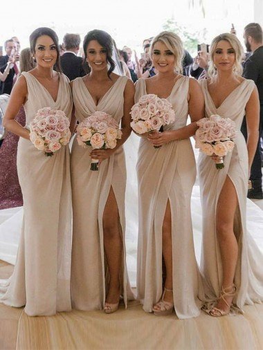 Champán línea A Cuello en V Gasa Largo Vestidos de dama de honor Descuento