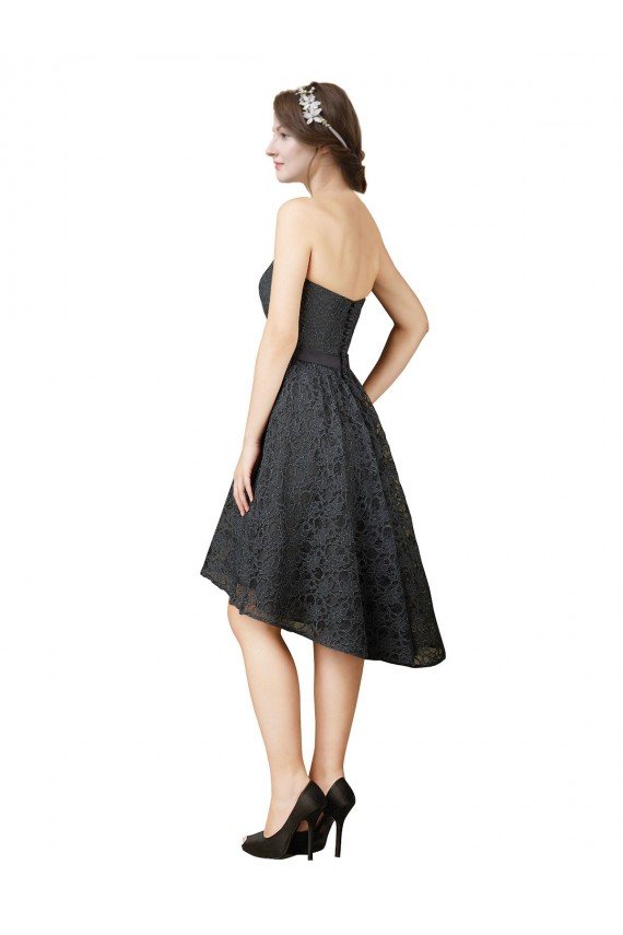 Pizarra gris línea A Cuello de Corazón Encaje Corto Asimétrico Vestidos de dama de honor / Vestidos de cóctel / Vestidos para homecoming Descuento